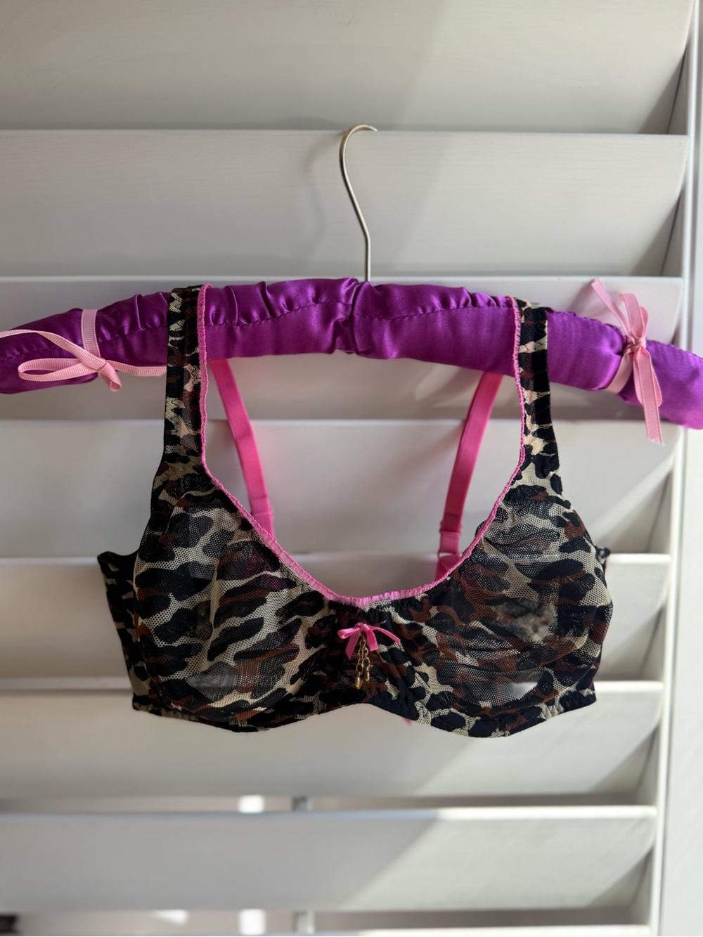 Betsy Johnson Bra animal print pink brown sz 34C